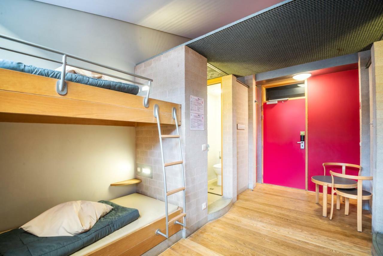 Auberge De Jeunesse De Монс Экстерьер фото